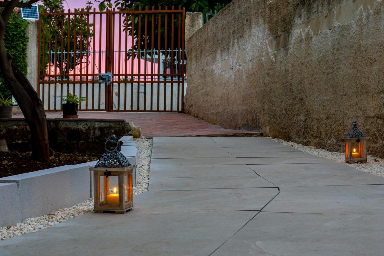 Nice To Stay Fontane Bianche Exterior foto